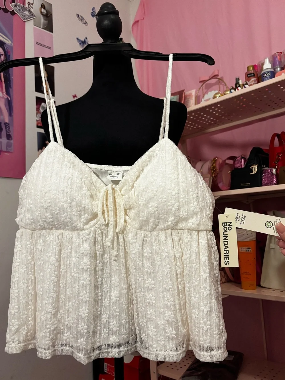 BRAND NEW! No Boundaries Cream Lace-Trim Cropped Cami with Front Tie🤍 size XL